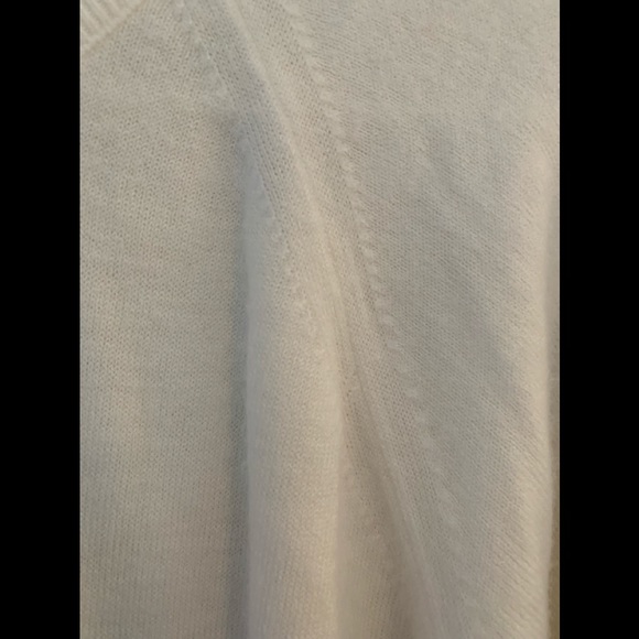 Vintage cream pearl button cardigan - Picture 3 of 4